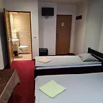 Kamionki Bed & Breakfast
