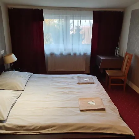 Kamionki Bed and Breakfast Σοσνόβιετς