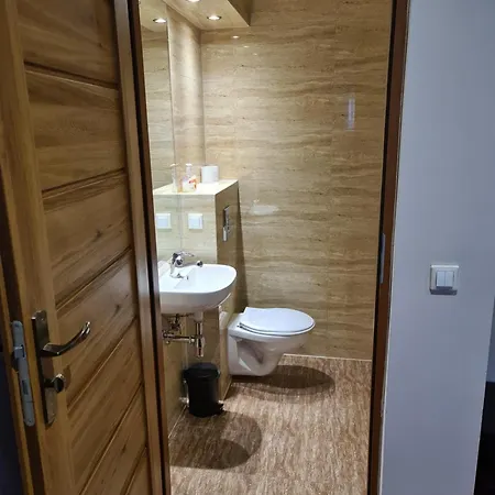 Bed & Breakfast Kamionki 3*