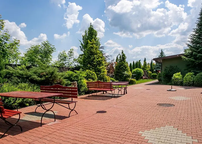 Bed & Breakfast Kamionki 3*